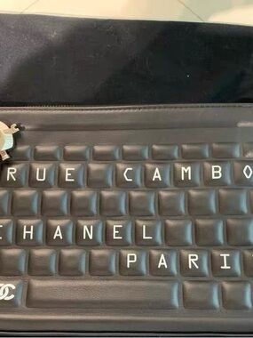 CHANEL Black Quilted 'Rue Cambon Chanel Paris' Keyboard Clutch